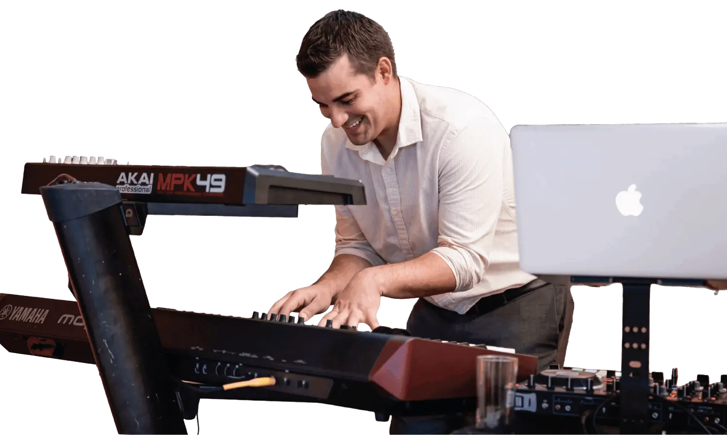 Stephen Darby at keyboard and DJ setup